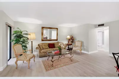 5750 Camino Del Sol #201, Boca Raton, FL 33433 - Photo 9