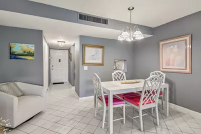 4260 Deste Court #205, Lake Worth, FL 33467 - Photo 5
