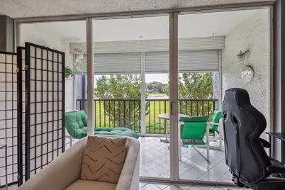 4260 Deste Court #205, Lake Worth, FL 33467 - Photo 15