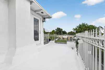 412 El Prado, West Palm Beach, FL 33405 - Photo 33