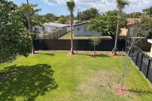 400 NE 30th St, Pompano Beach, FL 33064 - Photo 9