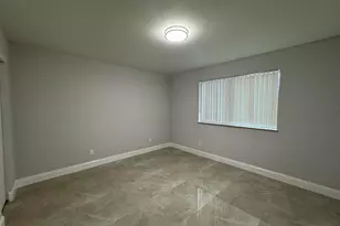 400 NE 30th St, Pompano Beach, FL 33064 - Photo 15