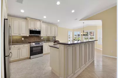 10932 Skyland Point, Boynton Beach, FL 33437 - Photo 23