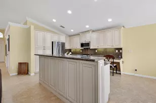 10932 Skyland Point, Boynton Beach, FL 33437 - Photo 25