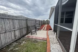 997 SW Hamberland Ave, Port Saint Lucie, FL 34953 - Photo 25