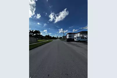 1320 NW 43 Terrace #Unit 106, Lauderhill, FL 33313 - Photo 3