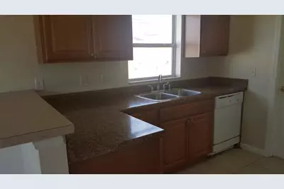 529 SW Baoy Avenue SW, Port Saint Lucie, FL 34983 - Photo 3