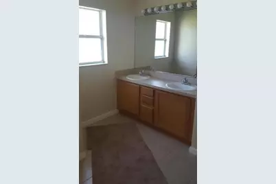 529 SW Baoy Avenue SW, Port Saint Lucie, FL 34983 - Photo 9