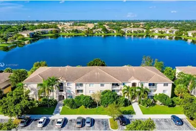 5005 Wiles Road #108, Coconut Creek, FL 33073 - Photo 5