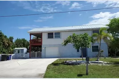 1801 Saint Lucie Court, Fort Pierce, FL 34949 - Photo 1