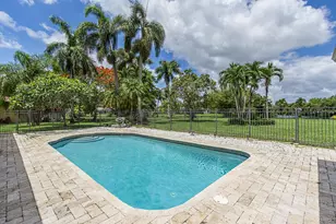 770 Ranch Rd., Weston, FL 33326 - Photo 3