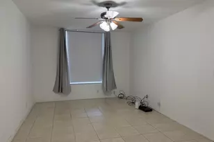 8311 Sands Point Blvd, Tamarac, FL 33321 - Photo 11