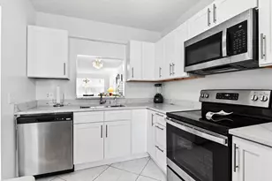 2860 SW 22nd Ave, Delray Beach, FL 33445 - Photo 7