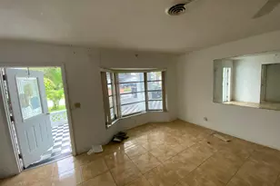 5139 NW 43rd Ct, Lauderdale Lakes, FL 33319 - Photo 3