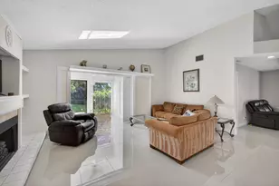 6057 Brandon St, Palm Beach Gardens, FL 33418 - Photo 11