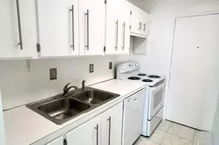 2201 NE 66th St, Fort Lauderdale, FL 33308 - Photo 7