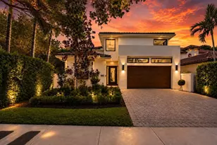 918 SE 8th St, Fort Lauderdale, FL 33316 - Photo 1