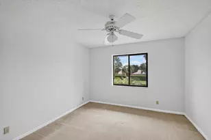 10231 N Circle Lake Dr, Boynton Beach, FL 33437 - Photo 31