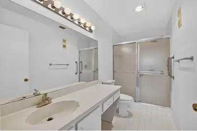 10231 N Circle Lake Drive #201, Boynton Beach, FL 33437 - Photo 29