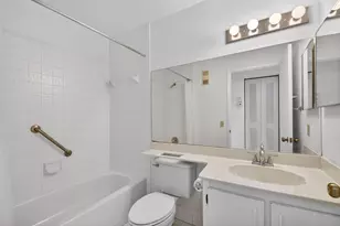 10231 N Circle Lake Dr, Boynton Beach, FL 33437 - Photo 33