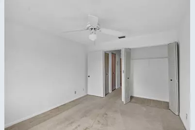 10231 N Circle Lake Drive #201, Boynton Beach, FL 33437 - Photo 31
