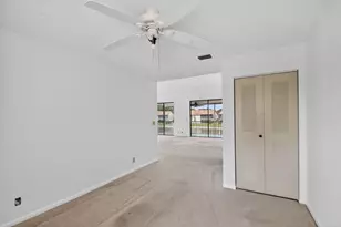 10231 N Circle Lake Dr, Boynton Beach, FL 33437 - Photo 25