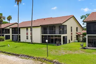 10231 N Circle Lake Dr, Boynton Beach, FL 33437 - Photo 55