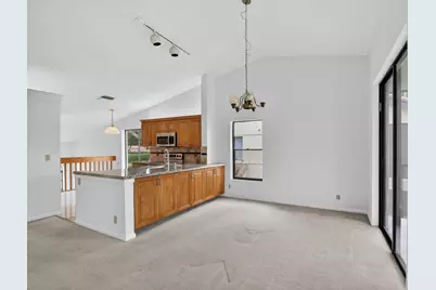 10231 N Circle Lake Drive #201, Boynton Beach, FL 33437 - Photo 13