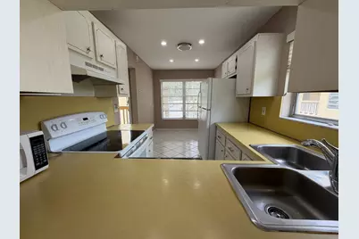 5750 NW 64th Avenue #201, Tamarac, FL 33319 - Photo 35