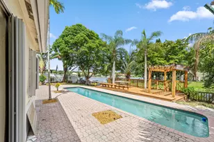 2641 Regalia Way, Cooper City, FL 33026 - Photo 7