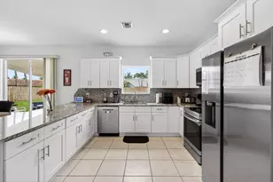 6305 Blue Bay Cir, Lake Worth, FL 33467 - Photo 13