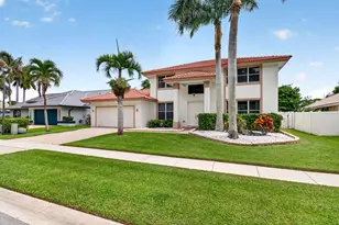 6305 Blue Bay Cir, Lake Worth, FL 33467 - Photo 3