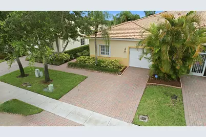 2340 Windjammer Way, West Palm Beach, FL 33411 - Photo 29