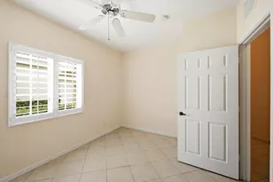 2340 Windjammer Way, West Palm Beach, FL 33411 - Photo 19