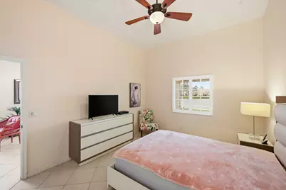 2340 Windjammer Way, West Palm Beach, FL 33411 - Photo 13