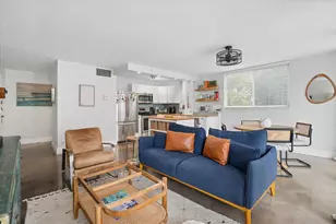 524 Orton Ave, Fort Lauderdale, FL 33304 - Photo 3