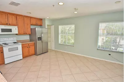 2093 SE Fern Park Drive, Port Saint Lucie, FL 34952 - Photo 9
