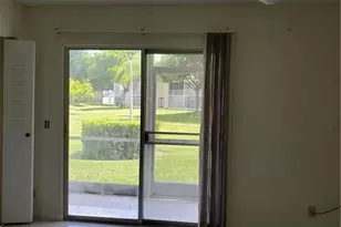 251 SW 134th Way, Pembroke Pines, FL 33027 - Photo 9