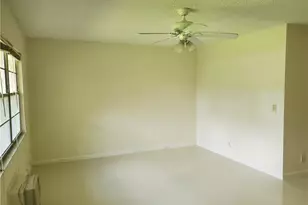 251 SW 134th Way, Pembroke Pines, FL 33027 - Photo 5
