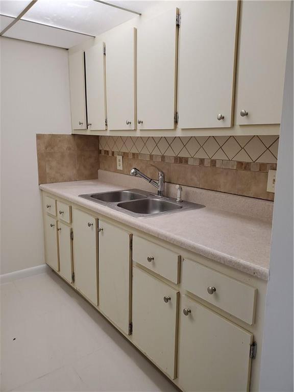 251 SW 134th Way #109m main architectural view