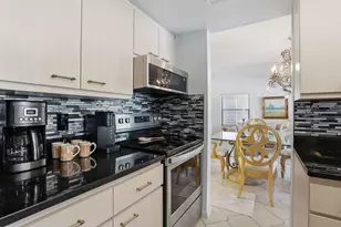 4281 Sugar Pine Dr, Boca Raton, FL 33487 - Photo 9