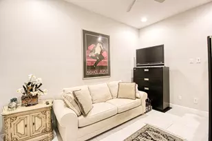 12095 Bastille Cir E, Parkland, FL 33076 - Photo 21
