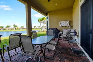 12095 Bastille Cir E, Parkland, FL 33076 - Photo 29