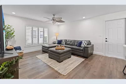 14211 Appalachian Trail, Davie, FL 33325 - Photo 17