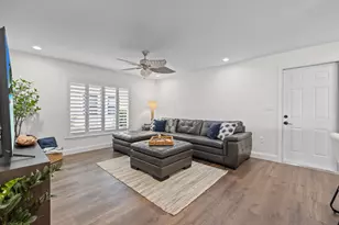 14211 Appalachian Trail, Davie, FL 33325 - Photo 17