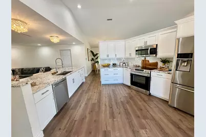 14211 Appalachian Trail, Davie, FL 33325 - Photo 5