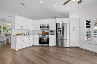 14211 Appalachian Trail, Davie, FL 33325 - Photo 11