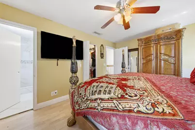 6582 Bayfront Drive, Margate, FL 33063 - Photo 37