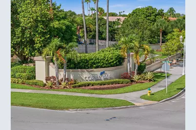 6582 Bayfront Drive, Margate, FL 33063 - Photo 9