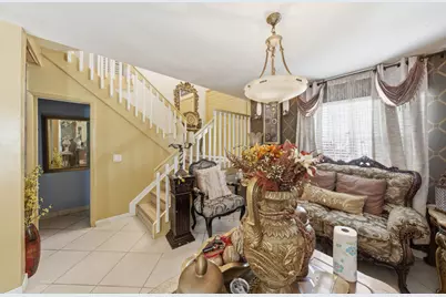 6582 Bayfront Drive, Margate, FL 33063 - Photo 29